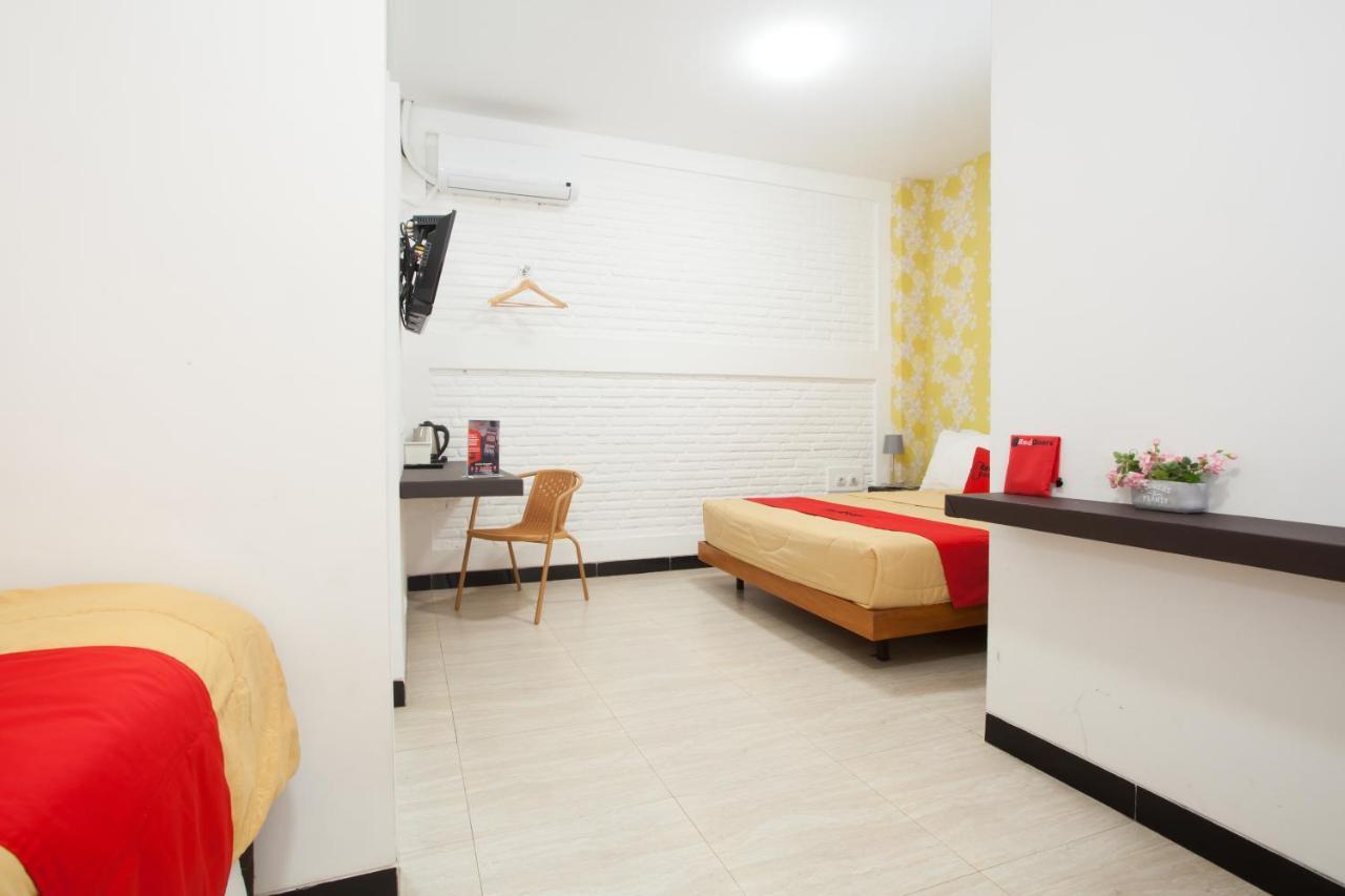 Reddoorz Near Museum Angkut Batu Otel Batu  Dış mekan fotoğraf